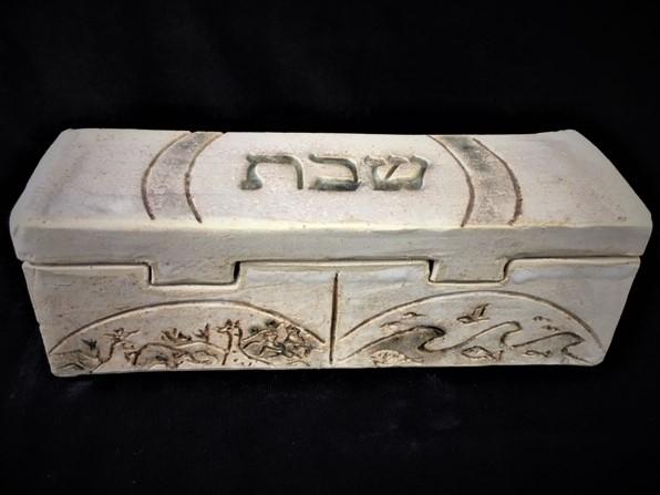 Hidden Shabbat Box